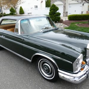 1967 Mercedes-Benz 300SE Coupe 4-Speed