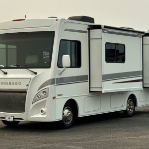 2018 Winnebago Intent 26T
