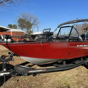 2022 Tracker V175 Pro Guide